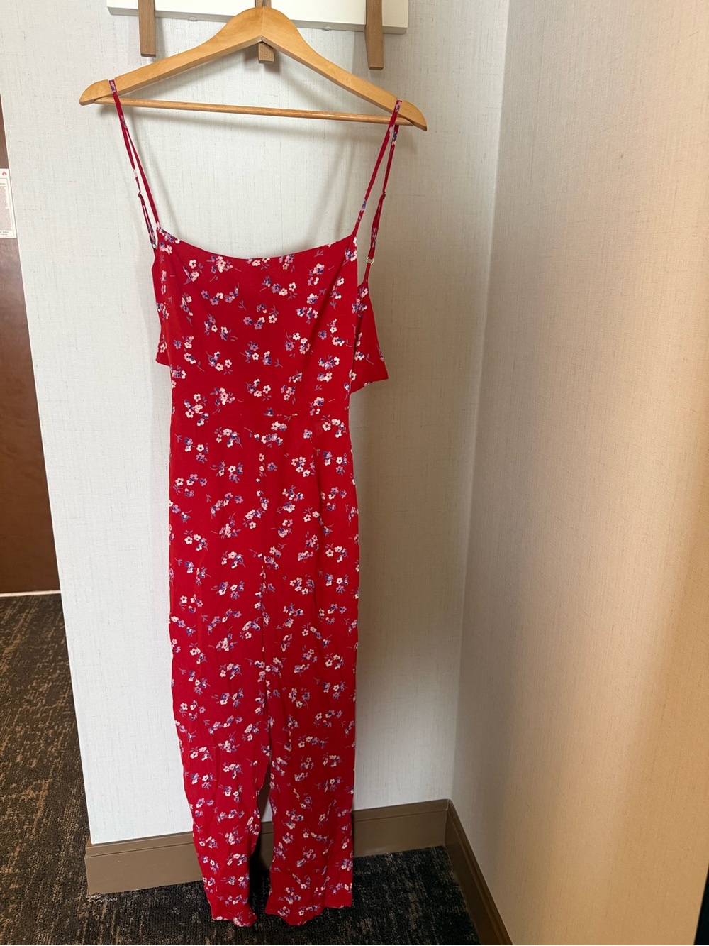Flynn Skye Jumpsuit with Tie Back in Ciao Red Floral Pattern Size S